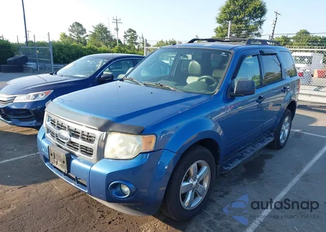 2009 Ford Escape Xlt z USA, uszkodzony, nr VIN 1FMCU03G99KA35644